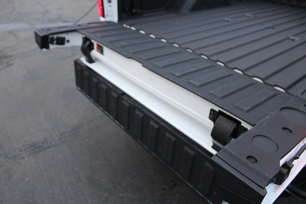 2025 Chevrolet Silverado 2500 Image 30