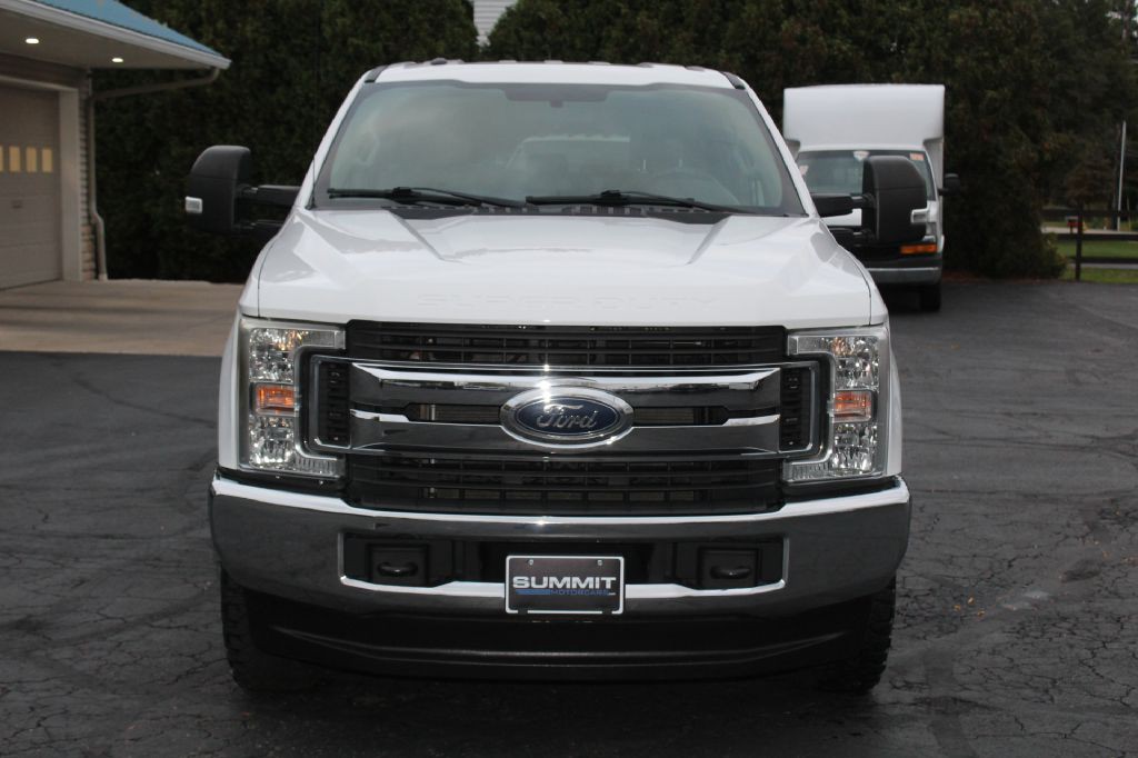 2017 Ford F-250 Image 11