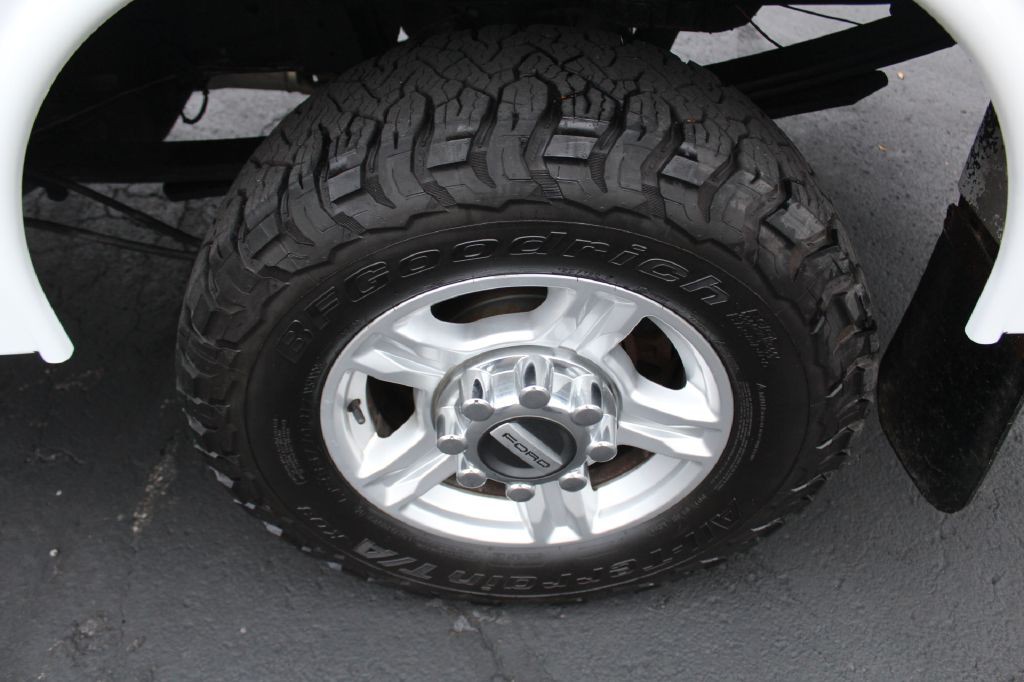 2017 Ford F-250 Image 27