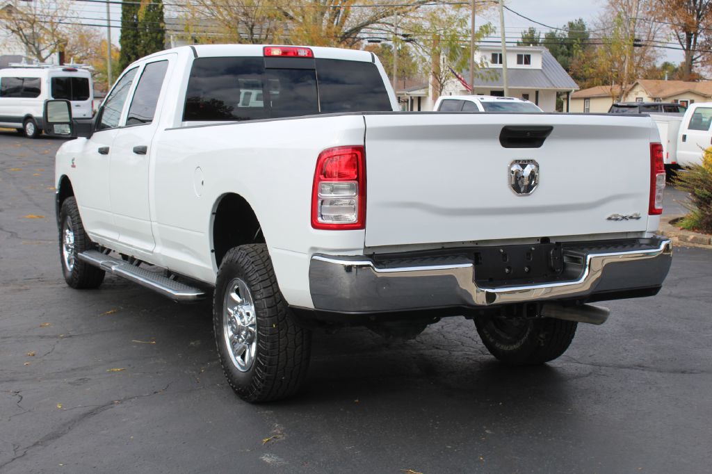 2023 RAM 2500 Image 4