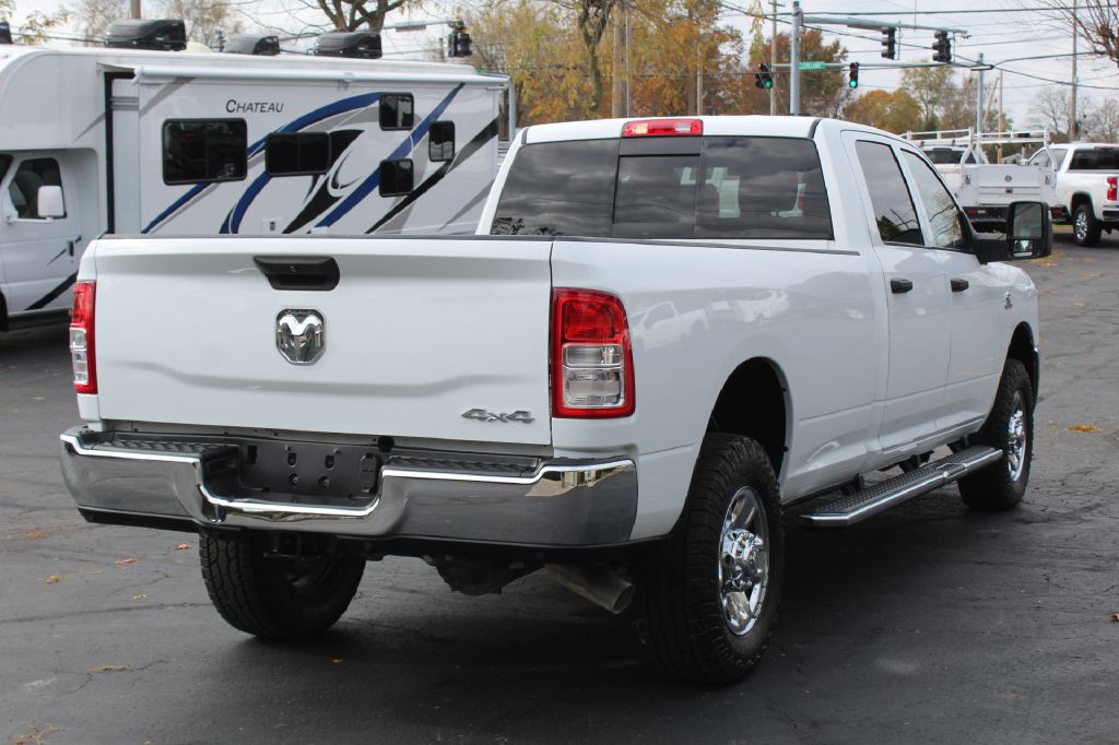 2023 RAM 2500 Image 6