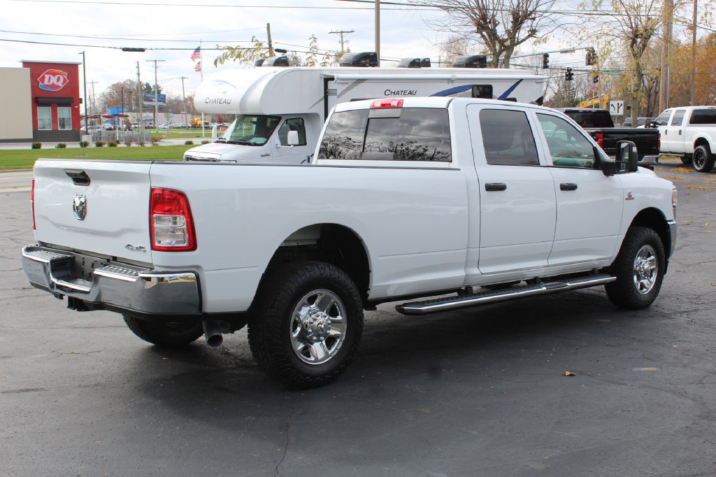 2023 RAM 2500 Image 7