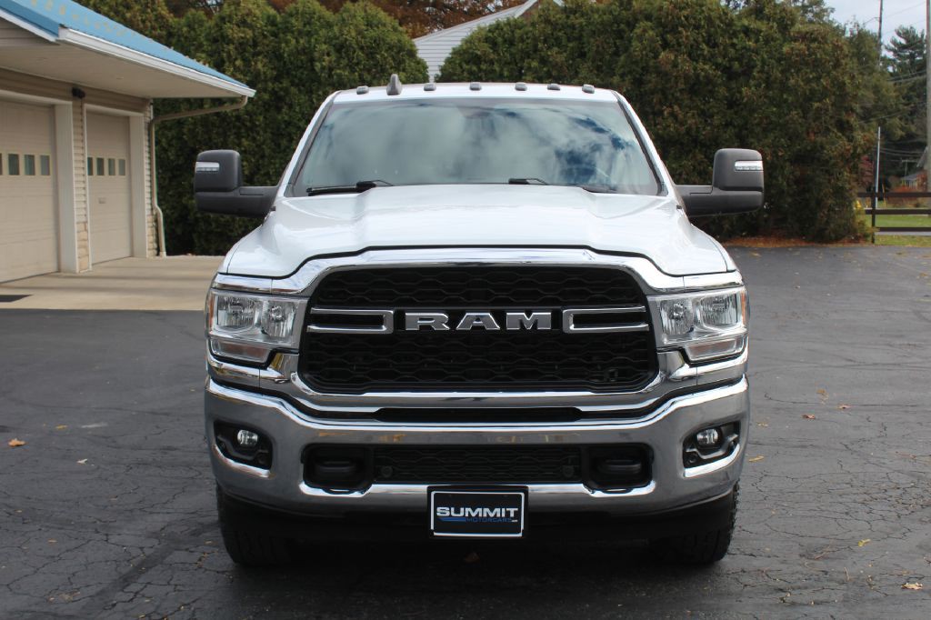 2023 RAM 2500 Image 11