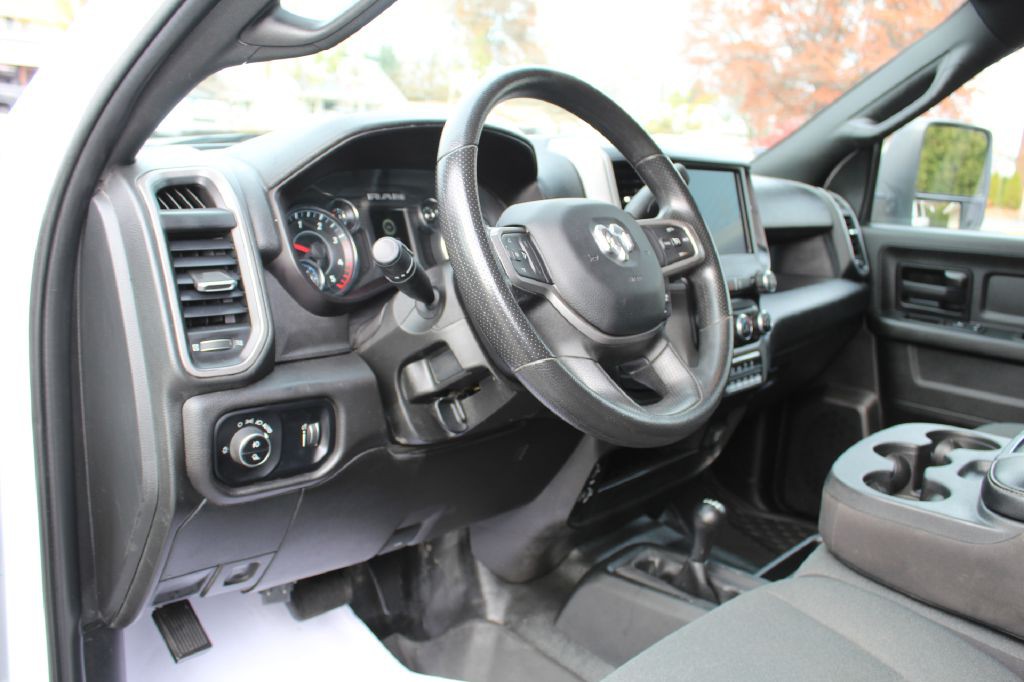 2023 RAM 2500 Image 13