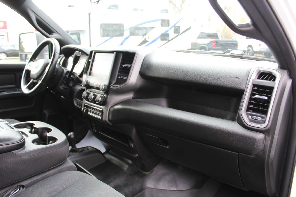 2023 RAM 2500 Image 22