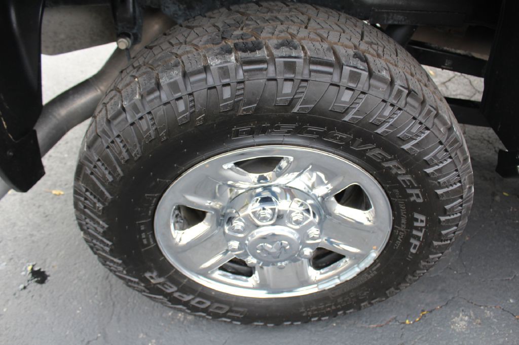 2023 RAM 2500 Image 33