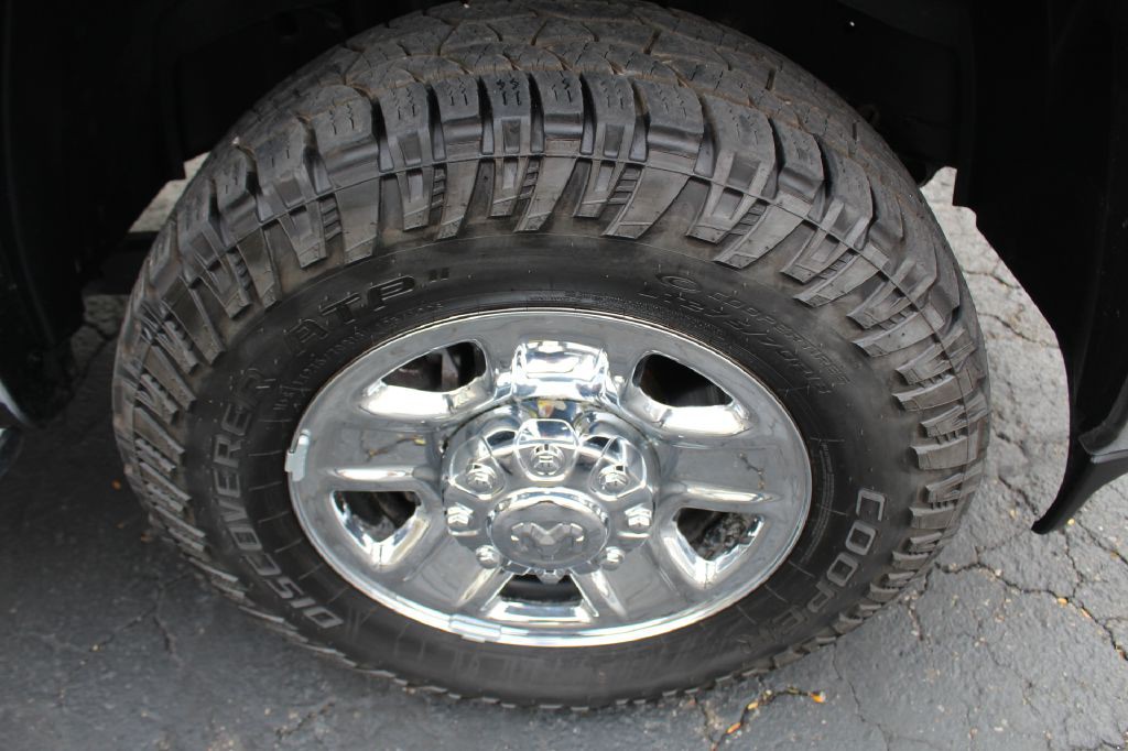 2023 RAM 2500 Image 34