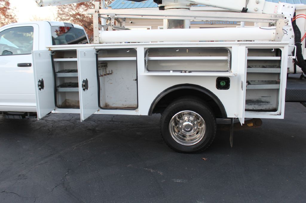 2019 RAM 5500 Image 33