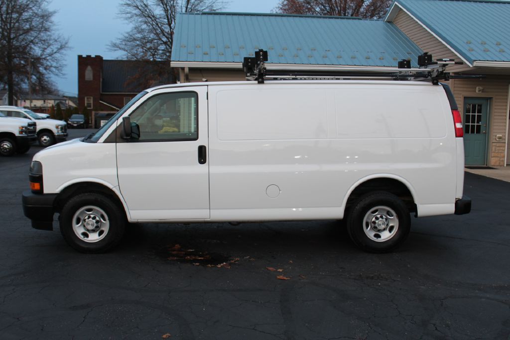 2019 Chevrolet Express Image 2