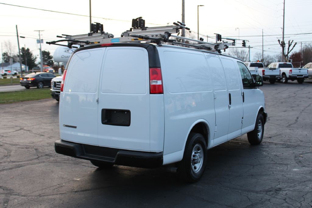 2019 Chevrolet Express Image 6