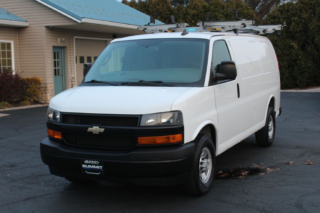2019 Chevrolet Express Image 12