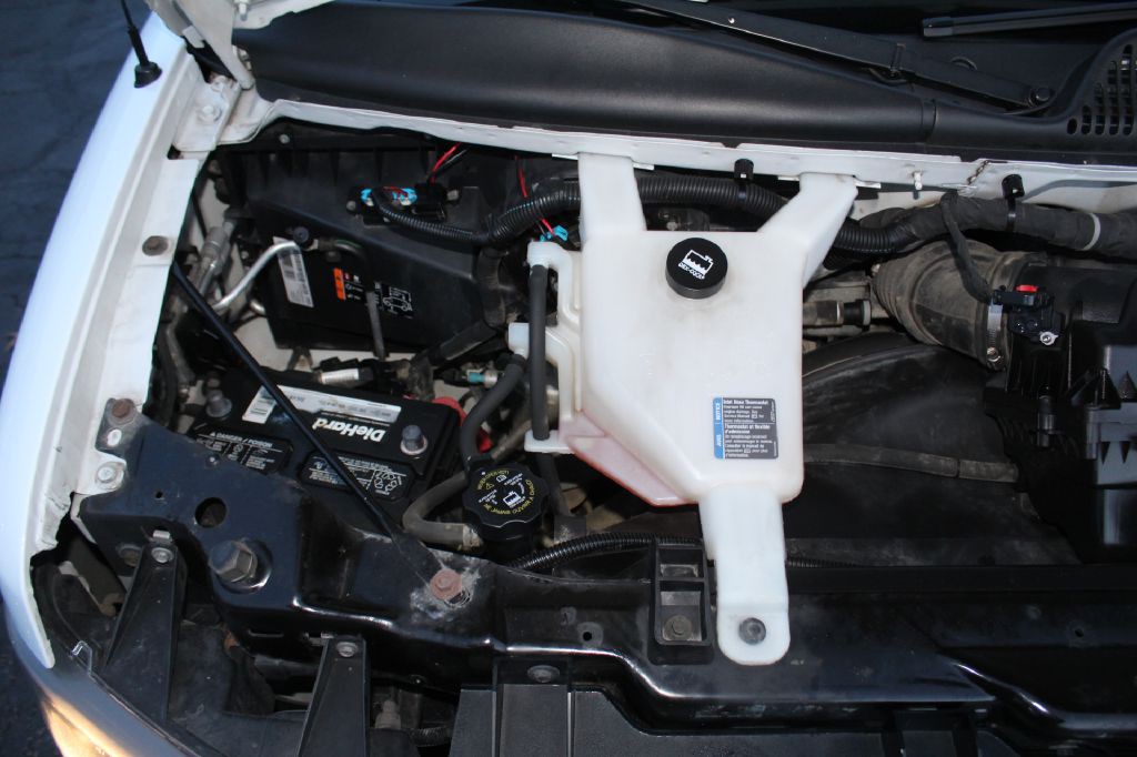 2019 Chevrolet Express Image 37