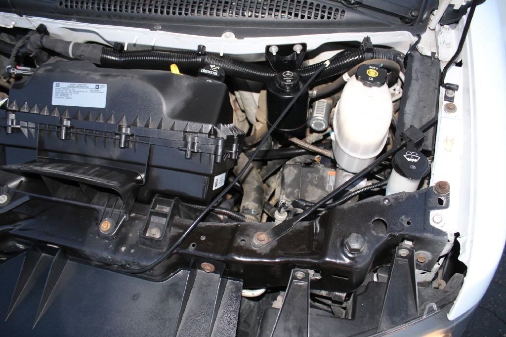 2019 Chevrolet Express Image 39