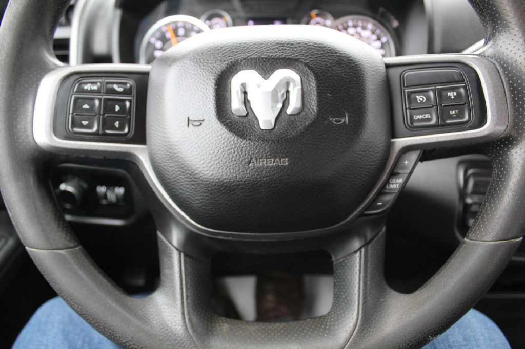 2020 RAM 3500 Image 15