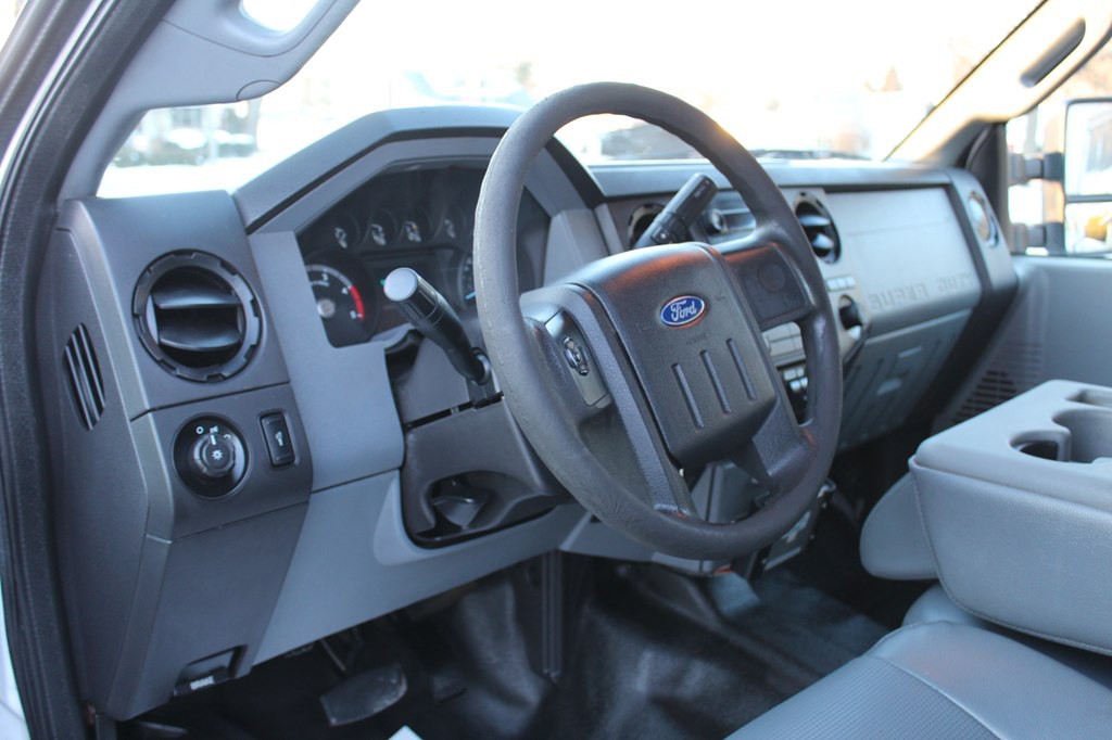 2016 Ford F-350 Image 13