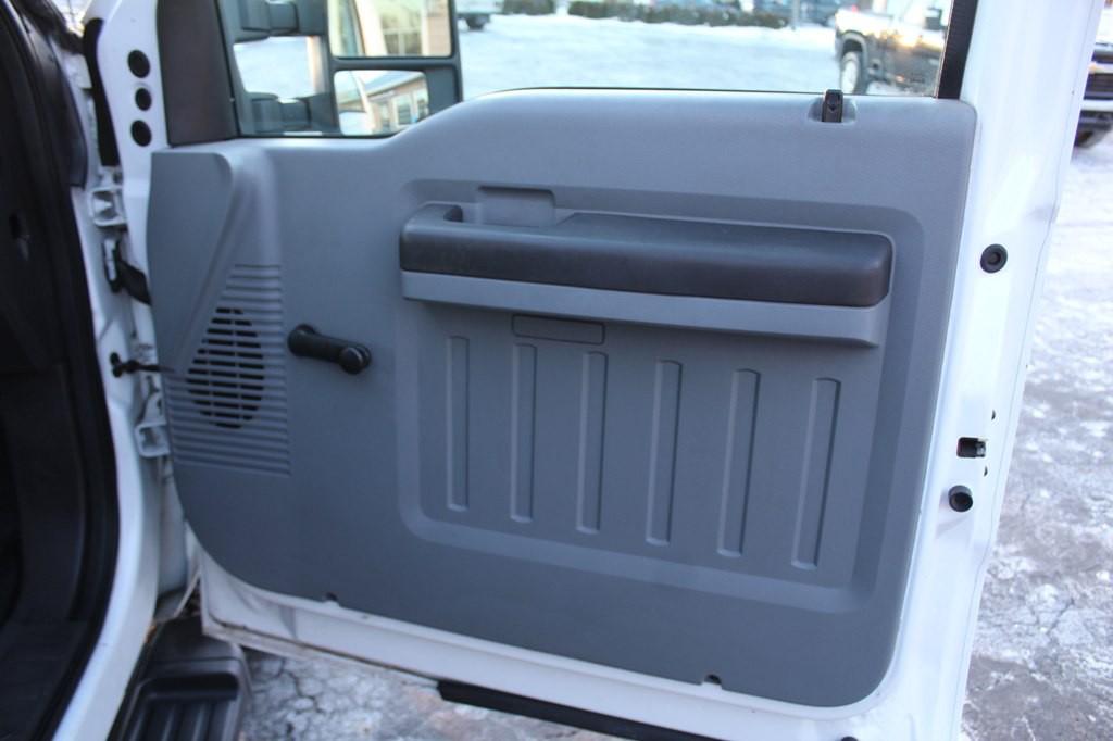 2016 Ford F-350 Image 24