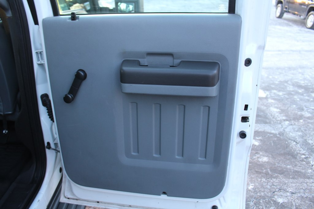 2016 Ford F-350 Image 26