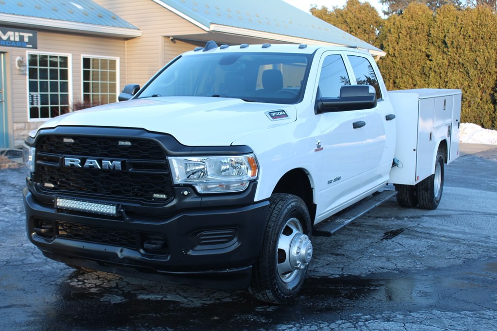 2020 RAM 3500 Image 12