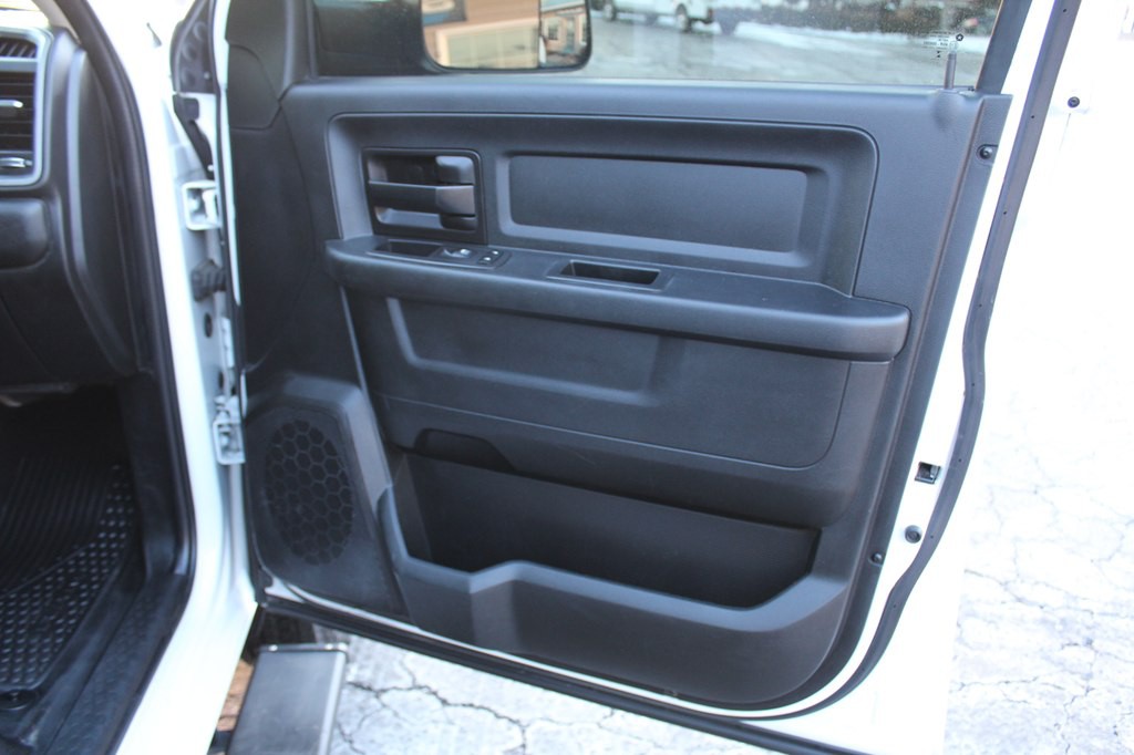 2020 RAM 3500 Image 24