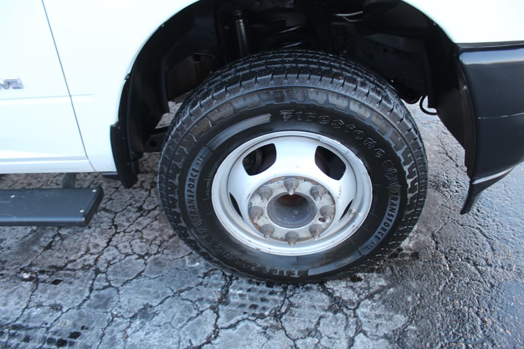 2020 RAM 3500 Image 32