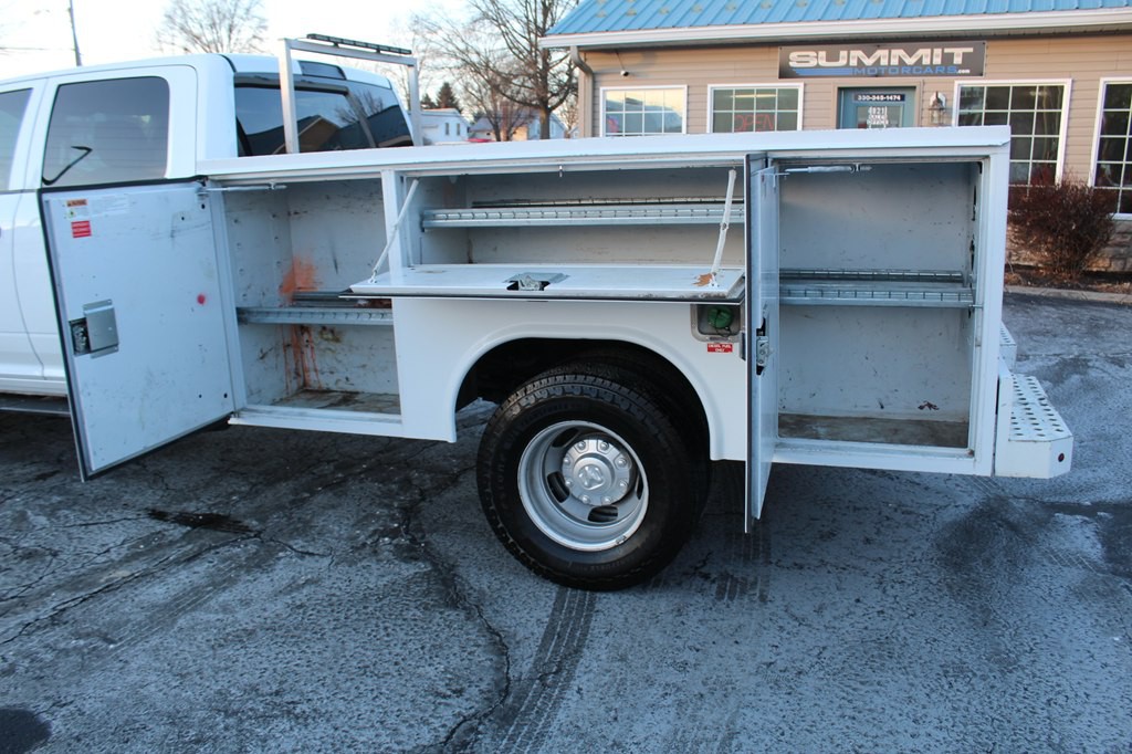 2020 RAM 3500 Image 37