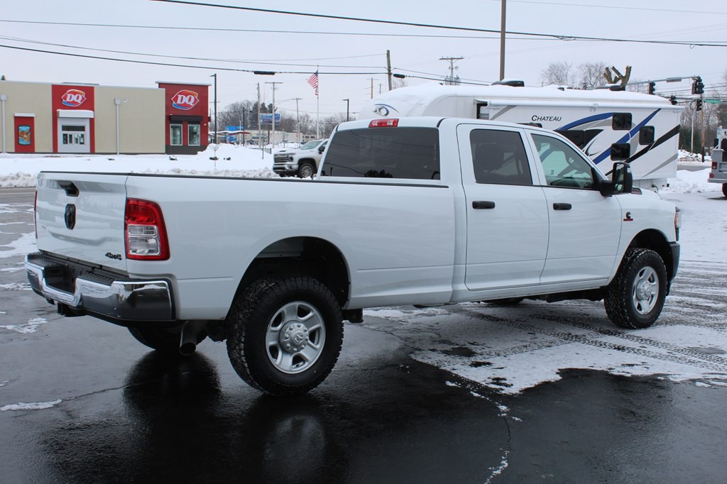 2023 RAM 2500 Image 7