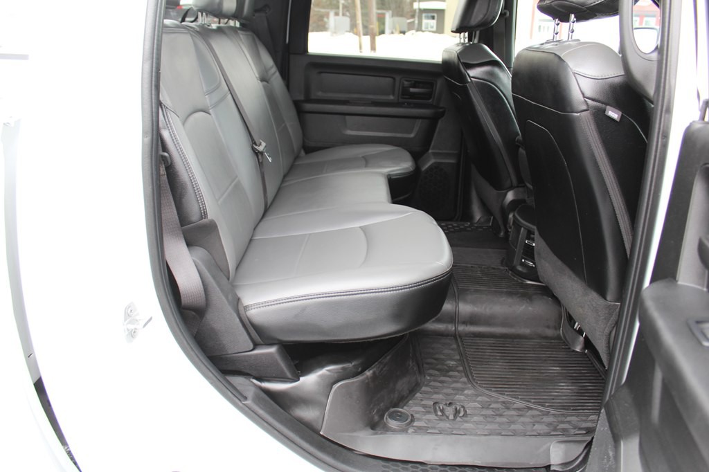 2023 RAM 2500 Image 27