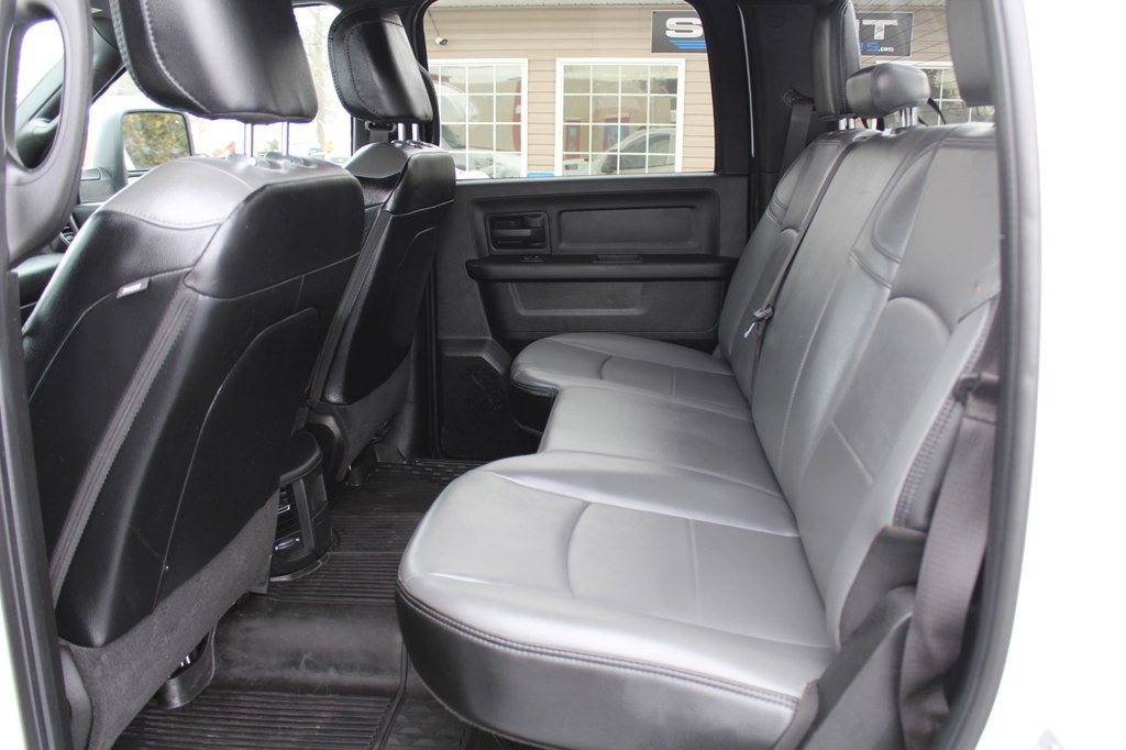 2023 RAM 2500 Image 29