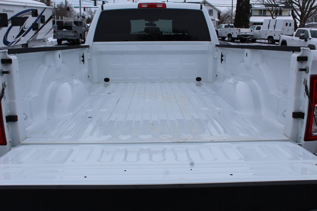 2023 RAM 2500 Image 38