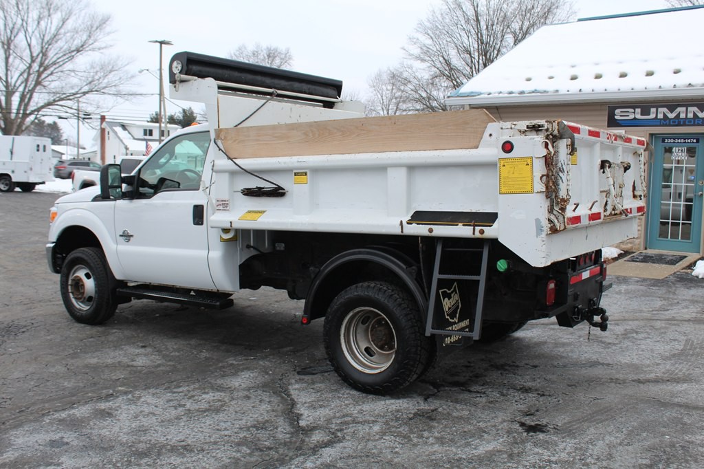 2015 Ford F-350 Image 2