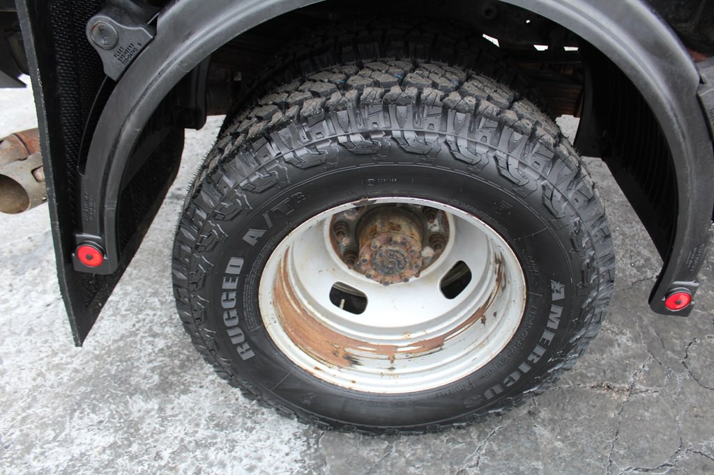 2015 Ford F-350 Image 28