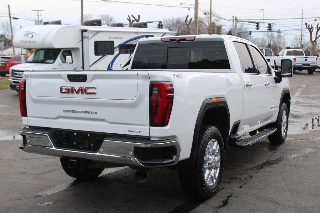 2024 GMC Sierra 2500 Image 6