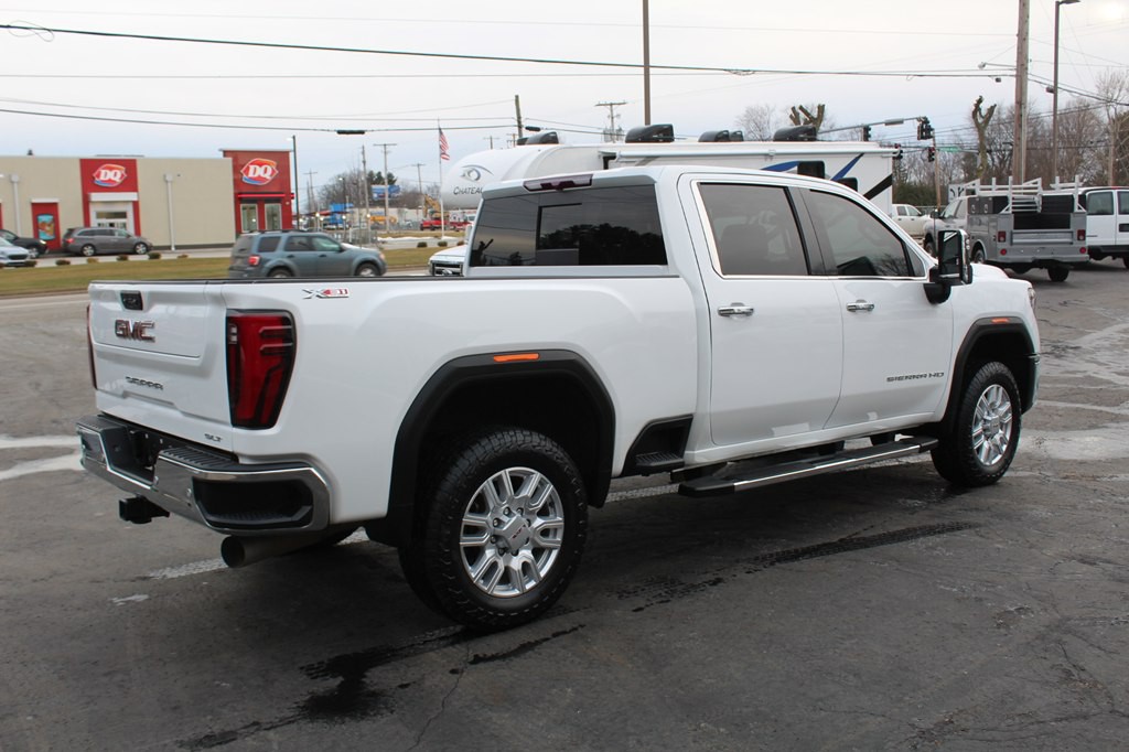 2024 GMC Sierra 2500 Image 7