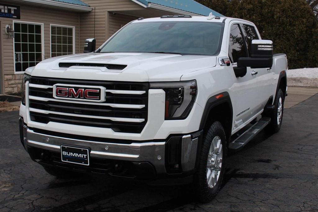 2024 GMC Sierra 2500 Image 12