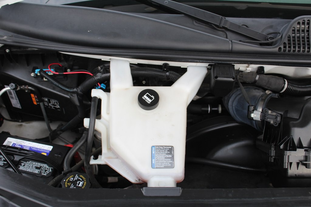 2022 Chevrolet Express Image 33