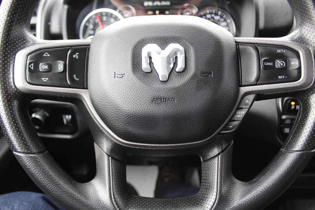 2024 RAM 3500 Image 15