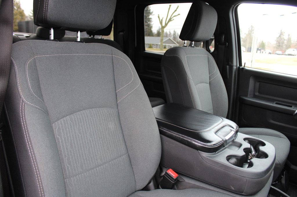 2024 RAM 3500 Image 25