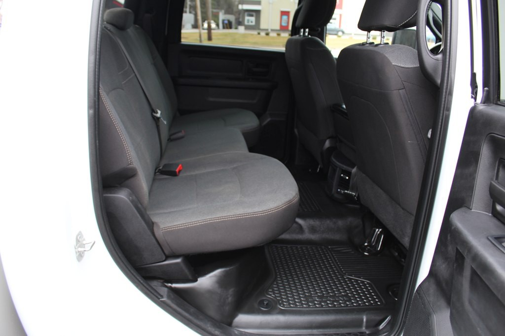 2024 RAM 3500 Image 27