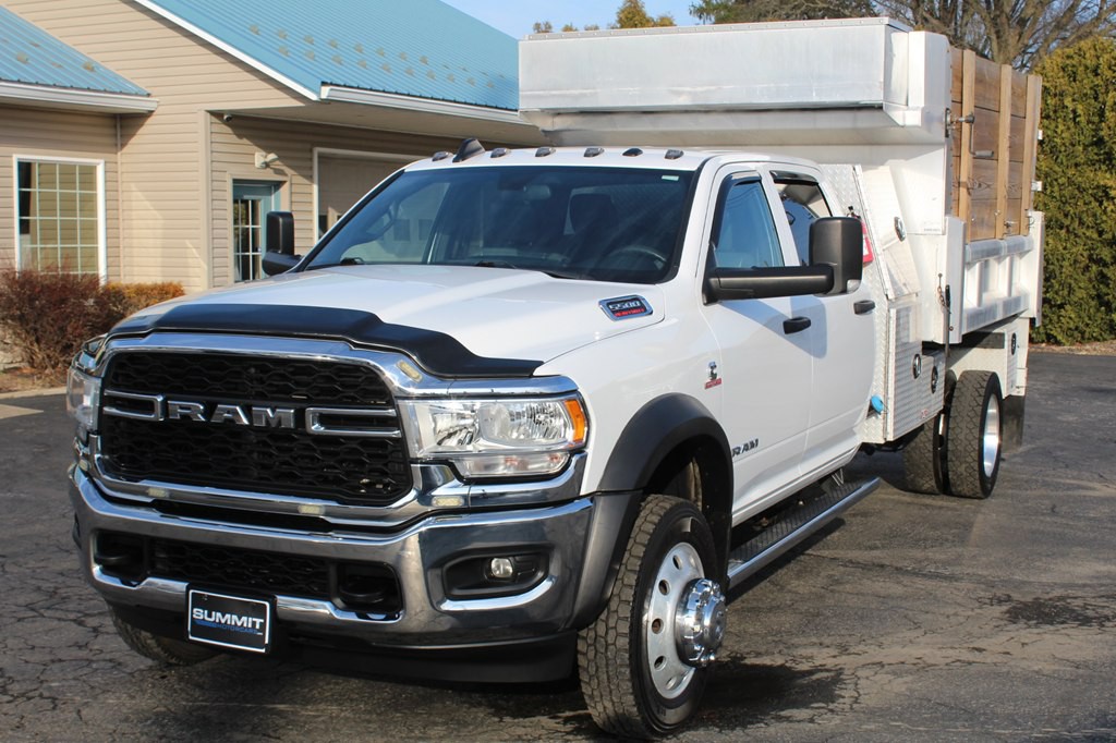 2021 RAM 5500 Image 12