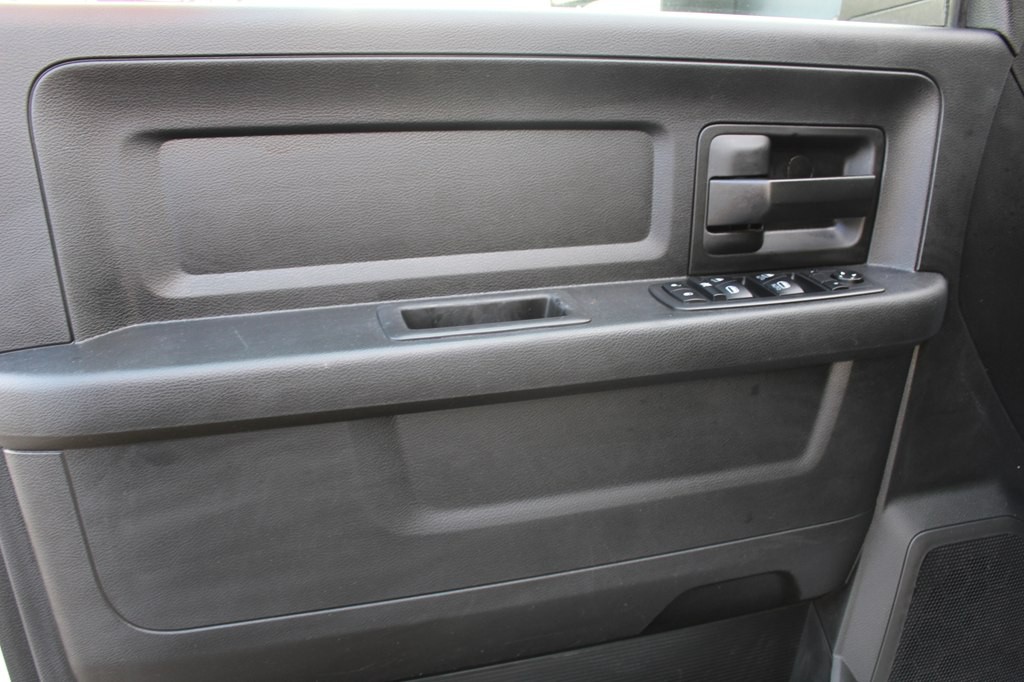 2021 RAM 5500 Image 21