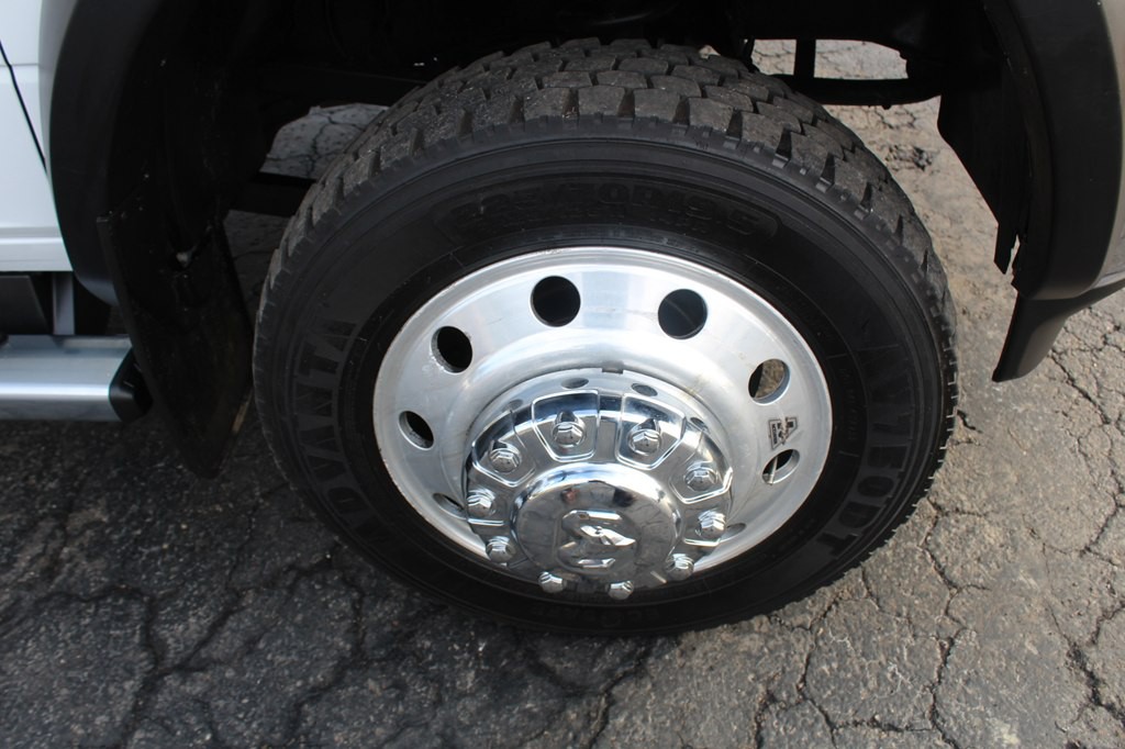 2021 RAM 5500 Image 33