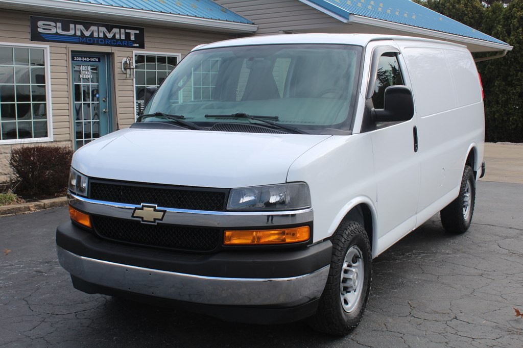 2019 Chevrolet Express Image 12