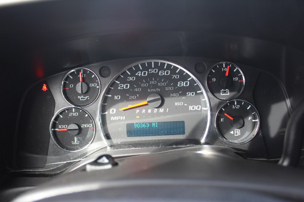 2019 Chevrolet Express Image 14