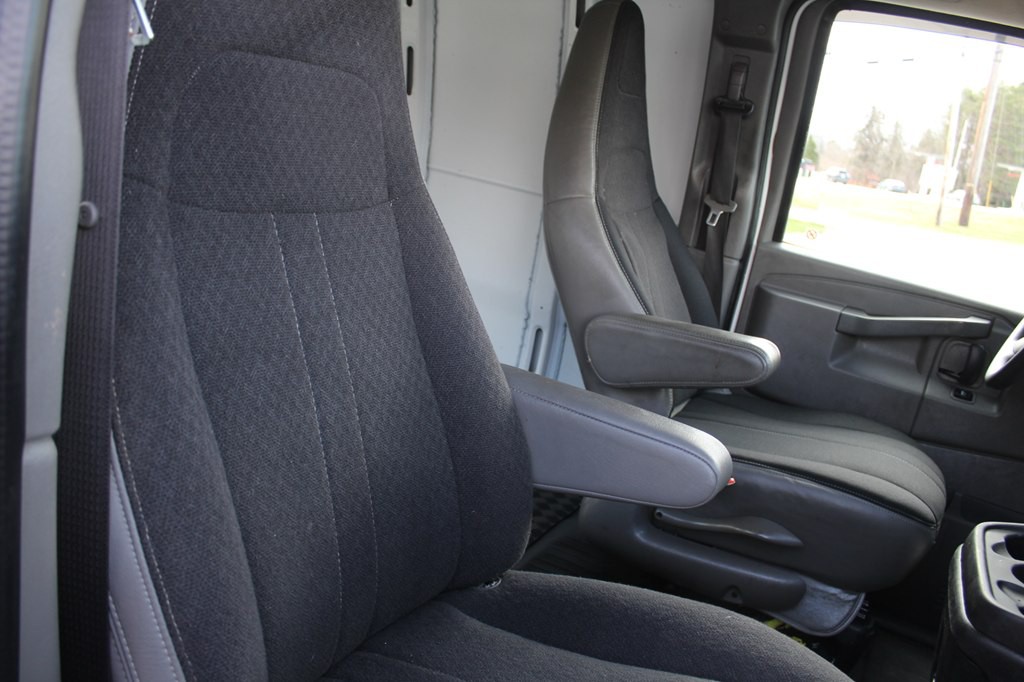 2019 Chevrolet Express Image 23