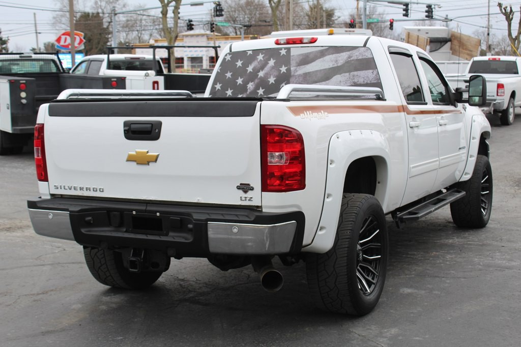2012 Chevrolet Silverado 2500 Image 6