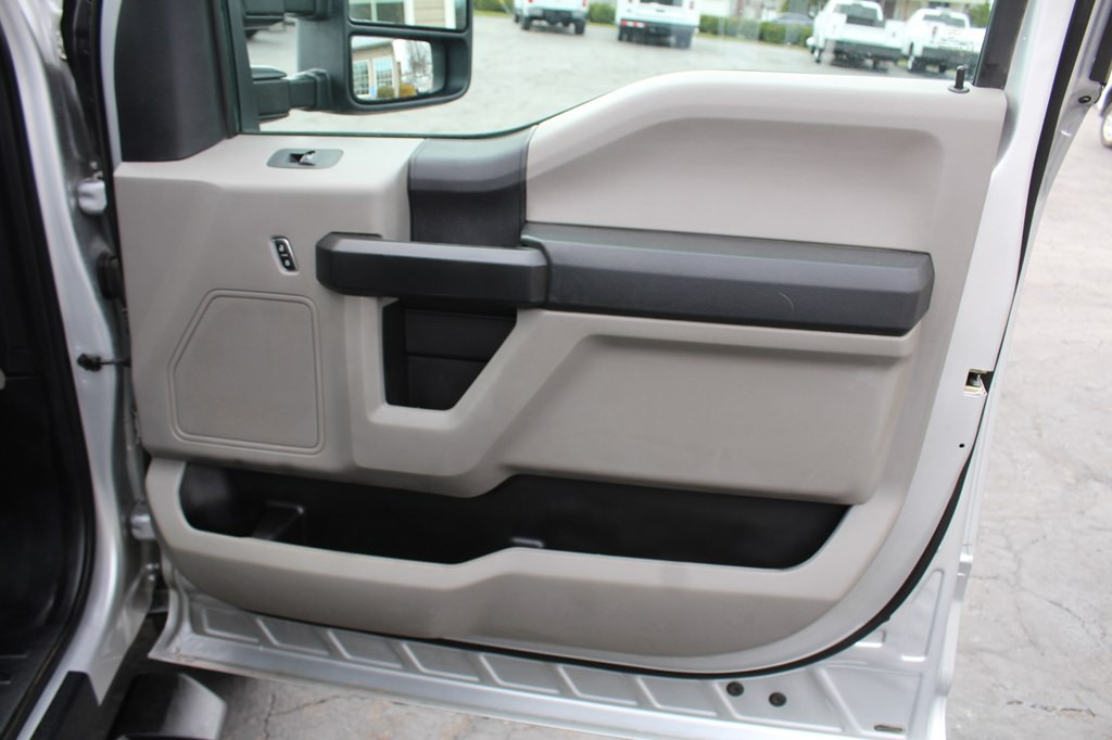 2018 Ford F-350 Image 24