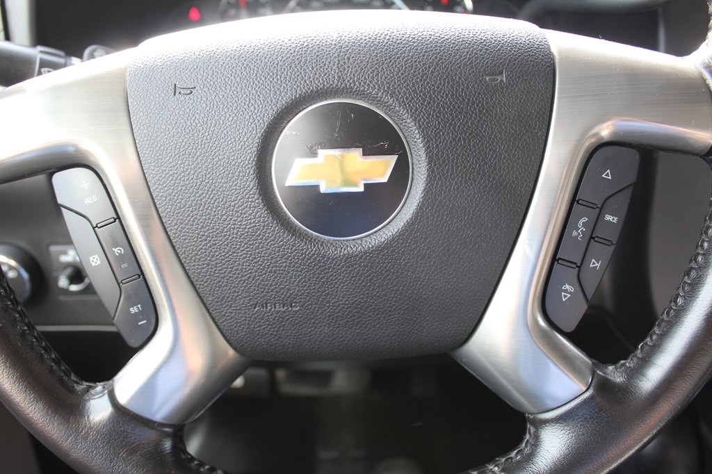 2016 Chevrolet Express Image 15