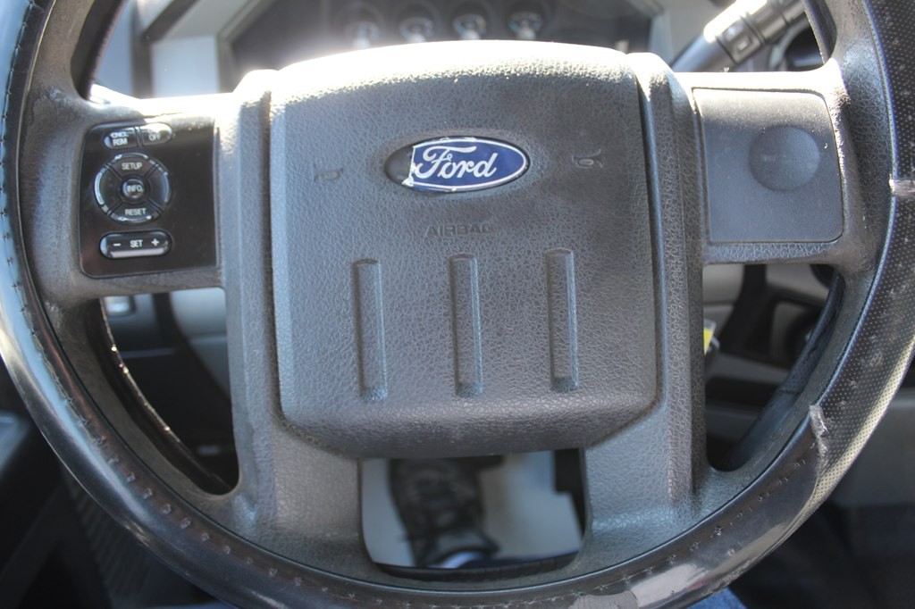 2013 Ford F-250 Image 15