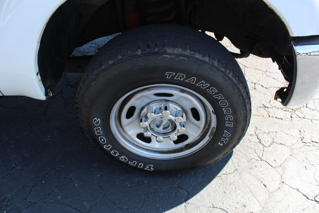 2013 Ford F-250 Image 32