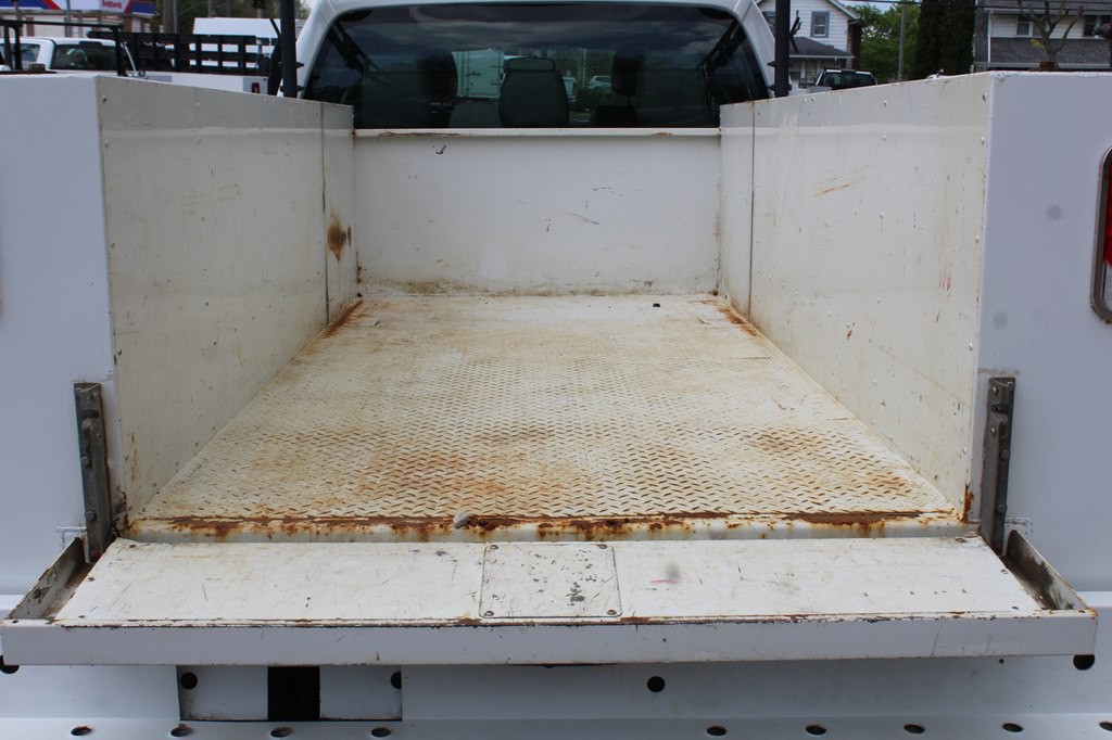2013 Ford F-250 Image 38